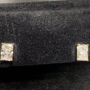 D COLOR GRADE VS1 2ct DIAMOND EARINGS SET WITH 18k GOLD  / PAPERWORK!